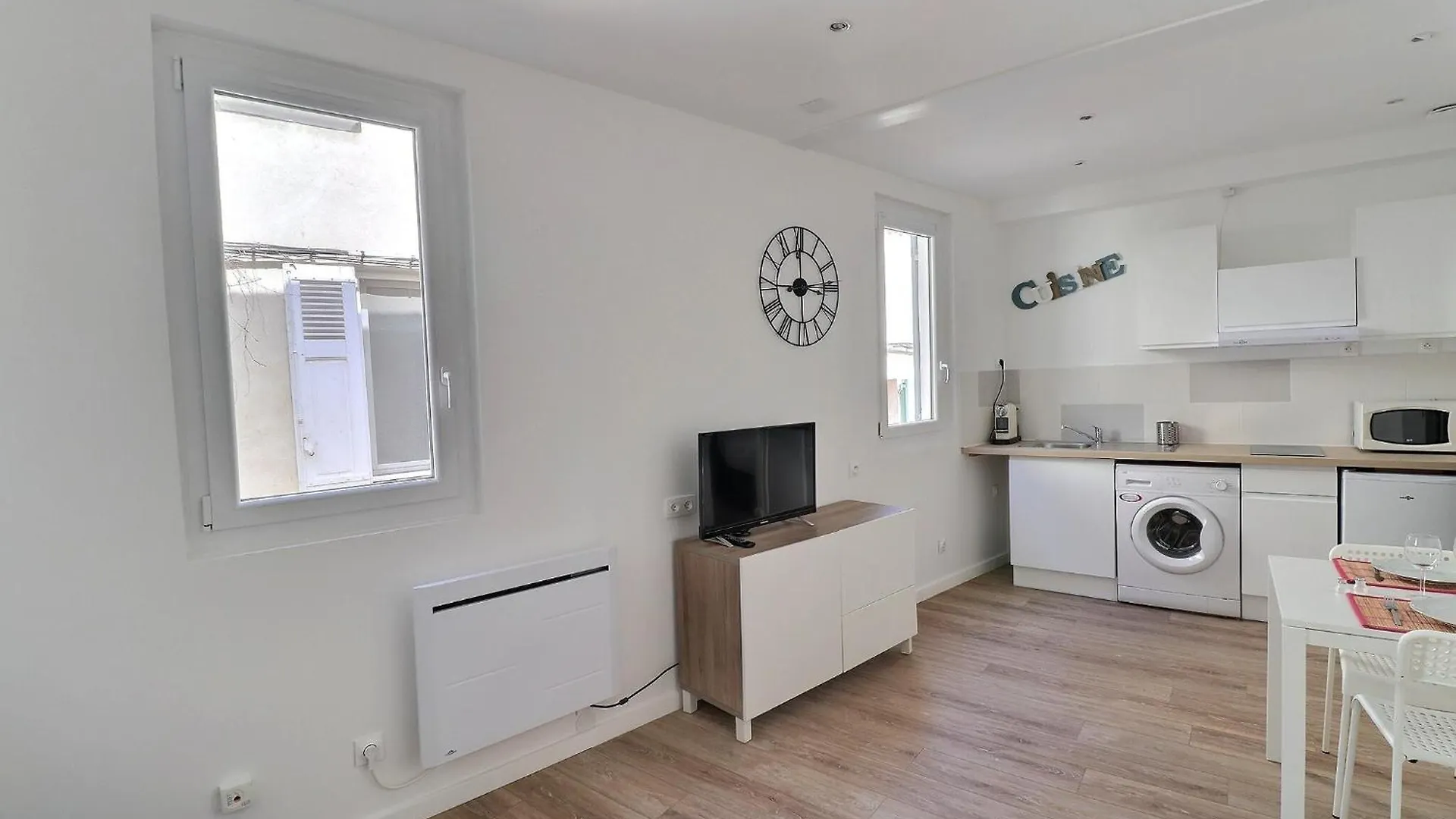 La Festivaliere Apartment Avignon France